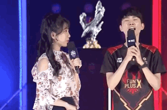 上略显吃亏 上略显吃亏